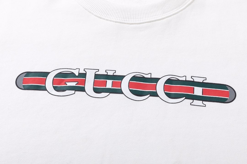 Gucci Sweaters